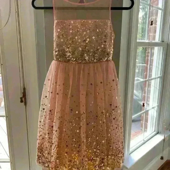 Crystal Doll Short Peach Party Special Occasion Dress w/ Gold Sequins Size 12 - Picture 3 of 13